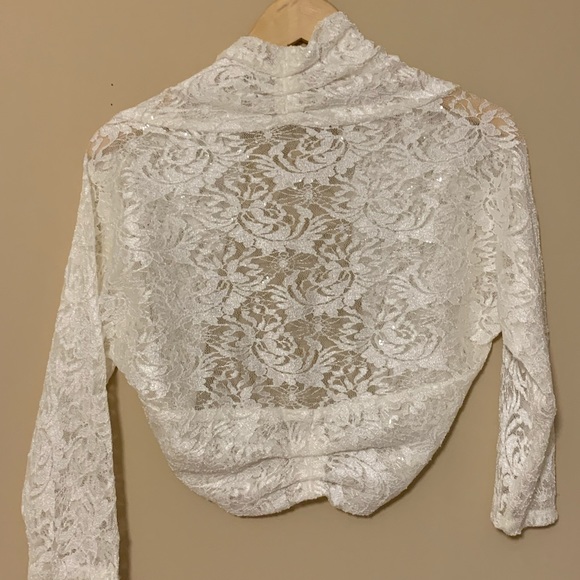 Ivory Lace bolero shrug size small - Picture 2 of 2